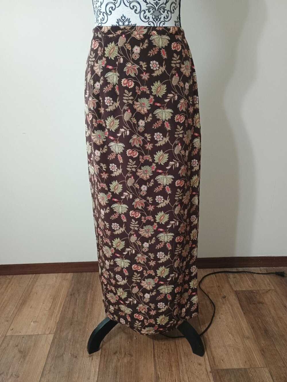 Vintage Charter Club Silk Wrap Skirt Brown Floral Size 10